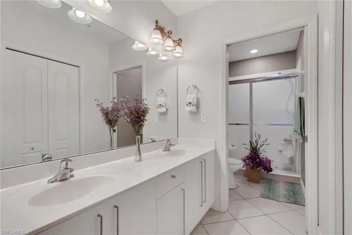 7835 Regal Heron Cir 304, Naples, Florida 34104