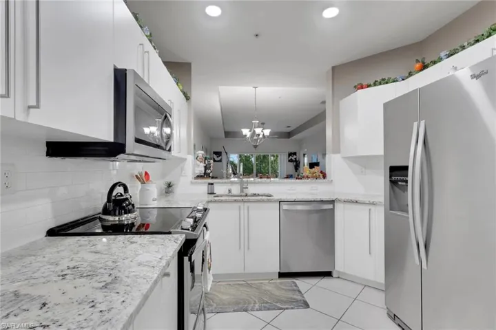 7835 Regal Heron Cir 304, Naples, Florida 34104