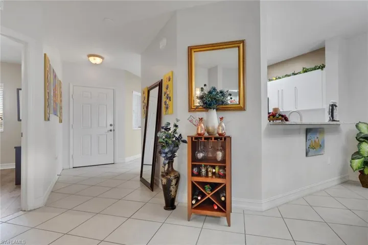 7835 Regal Heron Cir 304, Naples, Florida 34104