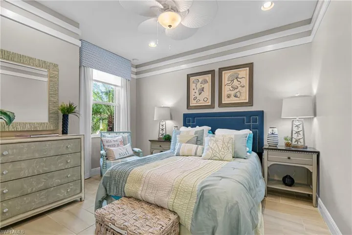 Bedroom with ceiling fan