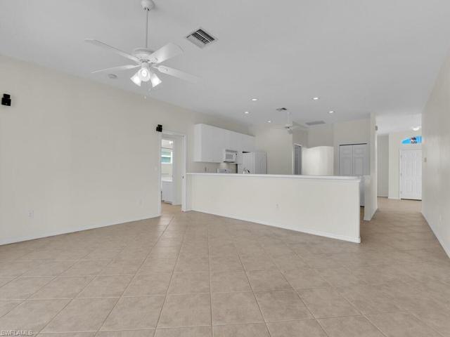 7537 Cameron CIR, FORT MYERS FL 33912