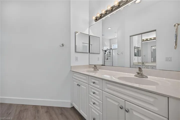 25058 Peacock Ln 202, Naples, Florida 34114