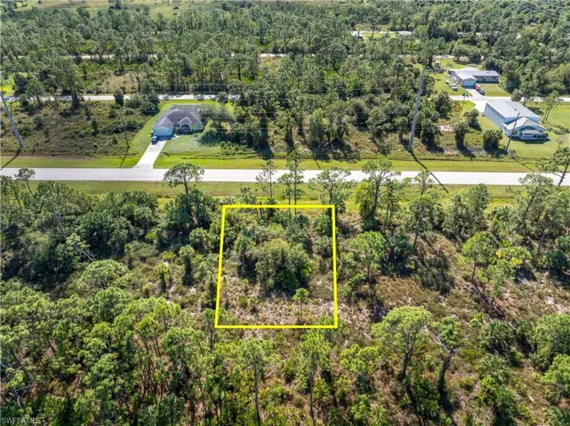 Birds eye view of property