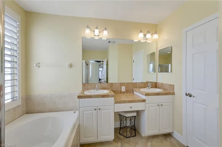 14314  Harbour Links  CT, Fort Myers, FL 33908
