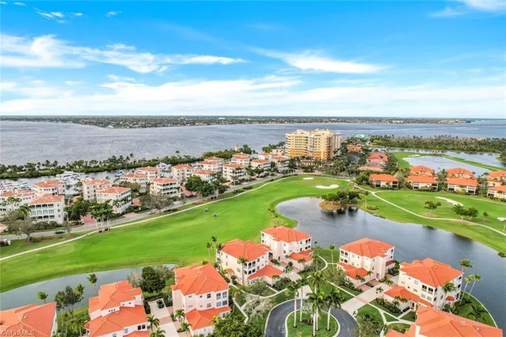 14314  Harbour Links  CT, Fort Myers, FL 33908
