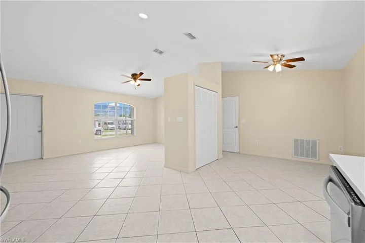 18500 Tampa Rd, Fort Myers, Florida 33967