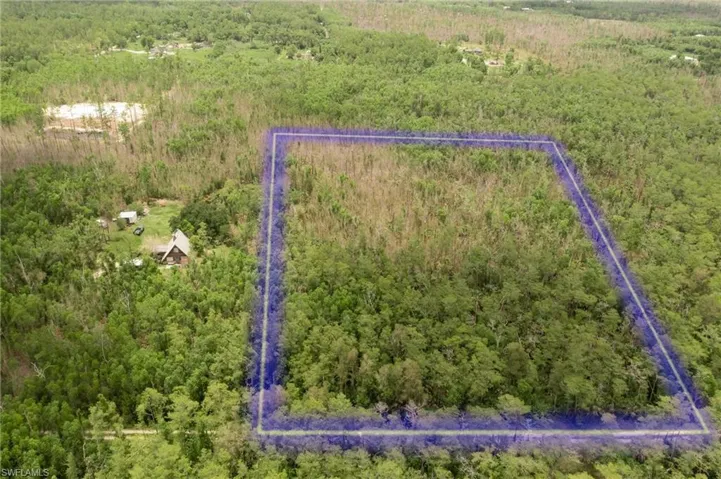 Everly  AVE, Naples, FL 34117