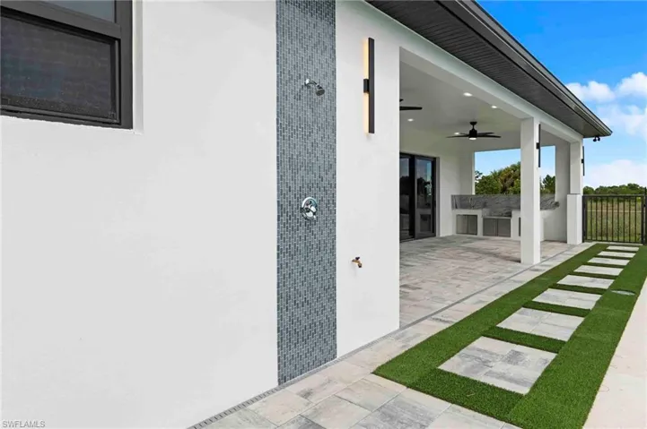 5288 40th St Ne, Naples, Florida 34120