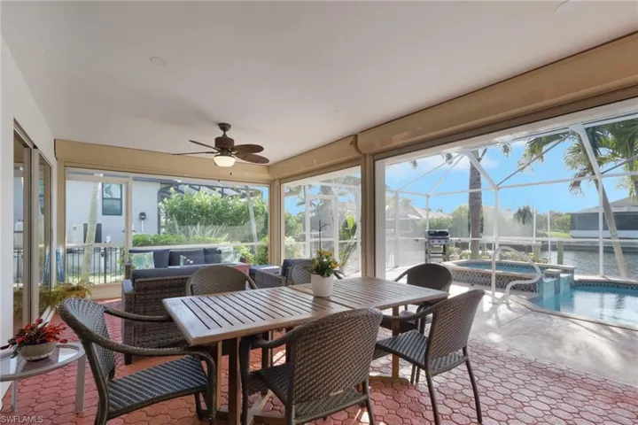 2562 Sw 27th Pl, Cape Coral, Florida 33914