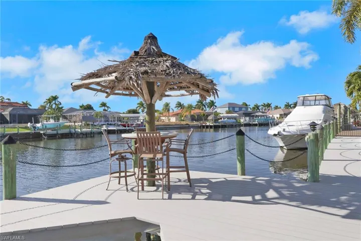 2562 Sw 27th Pl, Cape Coral, Florida 33914