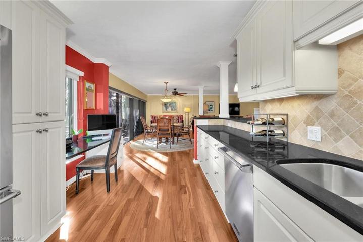 101 Clubhouse LN # 279, NAPLES FL 34105