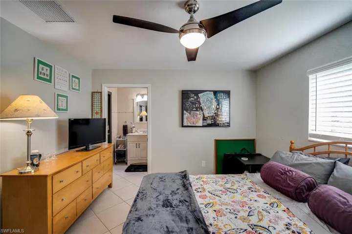Guest Bedroom 2