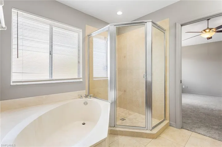 10030  Chiana  CIR, Fort Myers, FL 33905