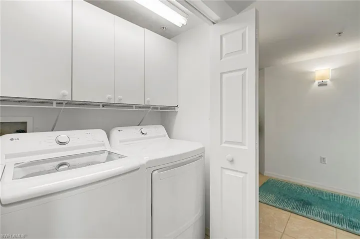 Washer and dryer are 1-year old