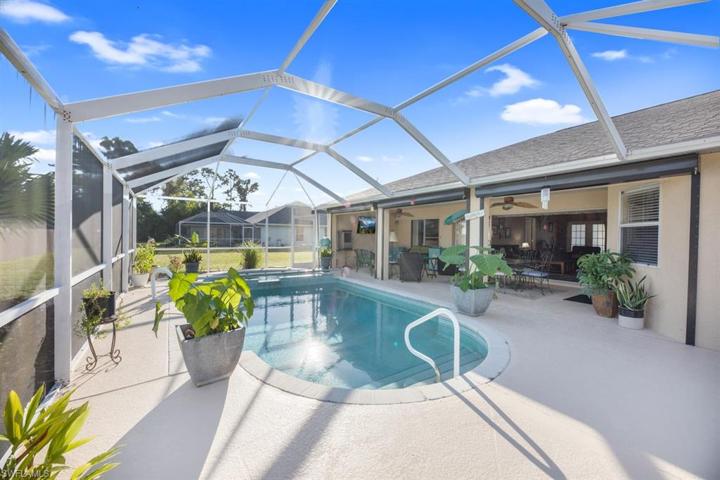 713 Milwaukee BLVD, LEHIGH ACRES FL 33974