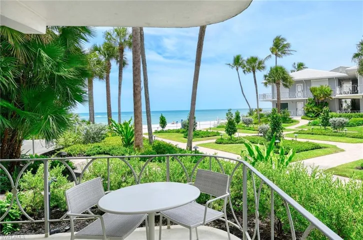 1851  Gulf Shore N BLVD, Naples, FL 34102