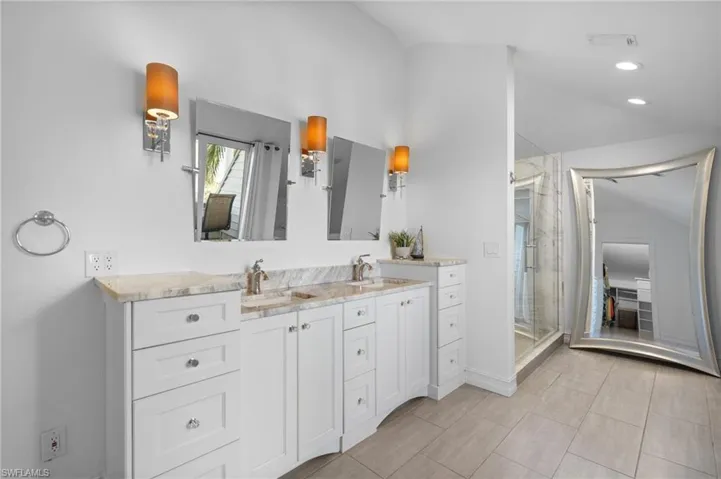1286 Rainbow Ct, Naples, Florida 34110