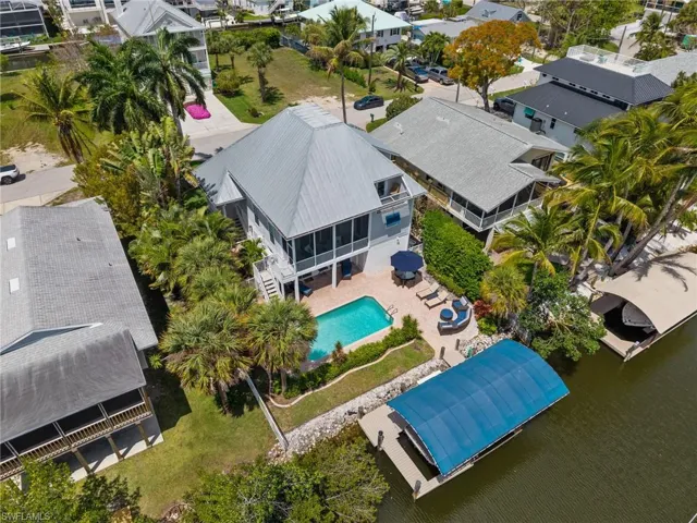 1286 Rainbow Ct, Naples, Florida 34110