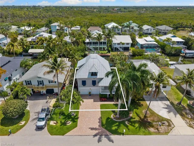 1286 Rainbow Ct, Naples, Florida 34110