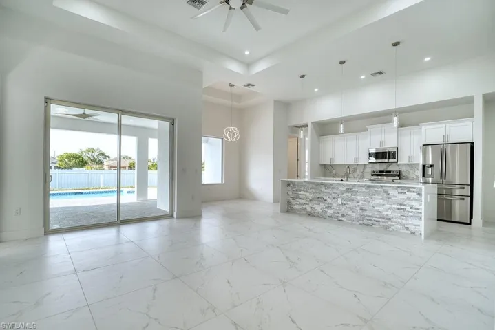 719 SW 6th  ST, Cape Coral, FL 33991