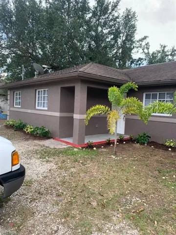 4629-4631  29th SW ST, Lehigh Acres, FL 33973