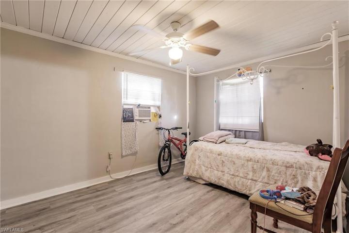 2643-2651  Lafayette  ST, FORT MYERS, FL 33916