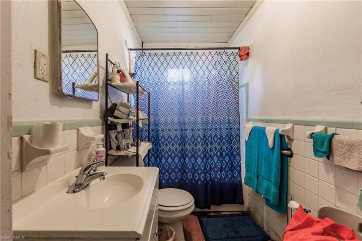 2643-2651  Lafayette  ST, FORT MYERS, FL 33916