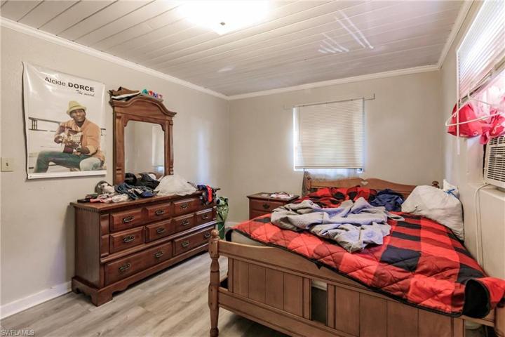 2643-2651  Lafayette  ST, FORT MYERS, FL 33916