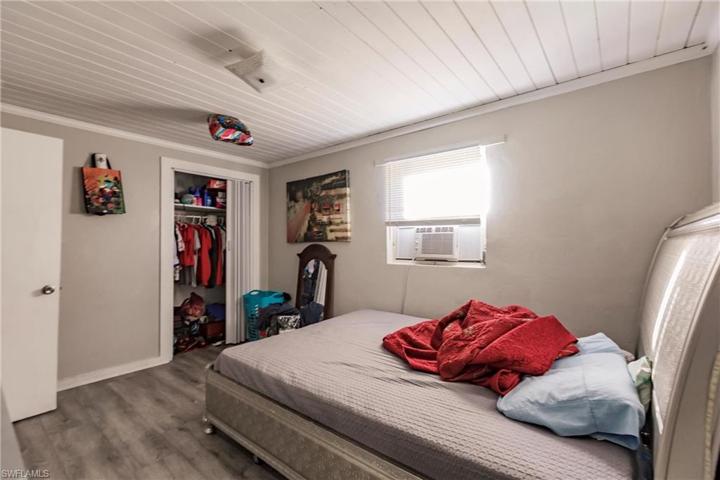 2643-2651  Lafayette  ST, FORT MYERS, FL 33916