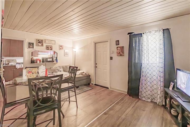2643-2651  Lafayette  ST, FORT MYERS, FL 33916