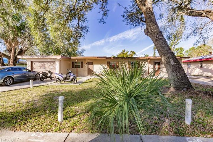 2643-2651  Lafayette  ST, FORT MYERS, FL 33916