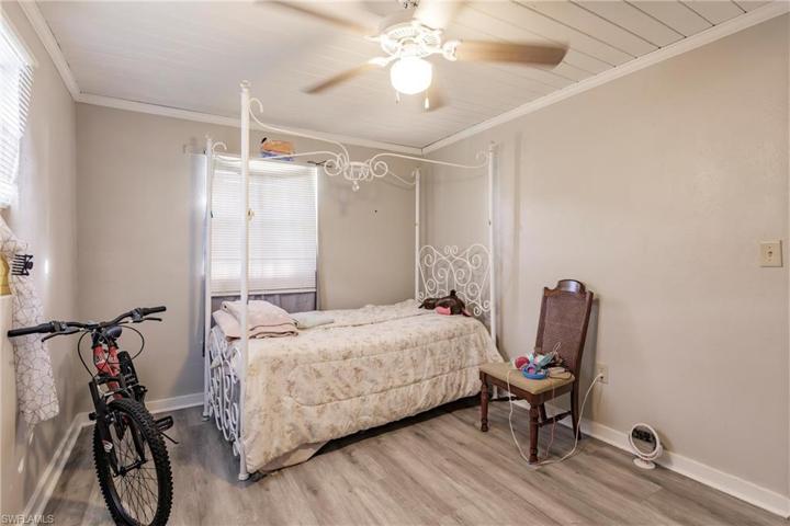2643-2651  Lafayette  ST, FORT MYERS, FL 33916