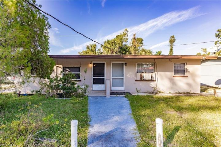 2643-2651  Lafayette  ST, FORT MYERS, FL 33916