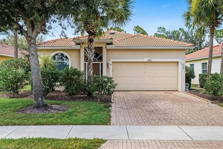 2493 Keystone Lake Dr, Cape Coral, Florida 33909