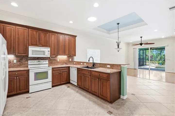 2493 Keystone Lake Dr, Cape Coral, Florida 33909
