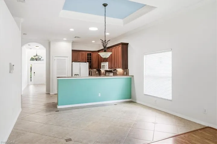 2493 Keystone Lake Dr, Cape Coral, Florida 33909