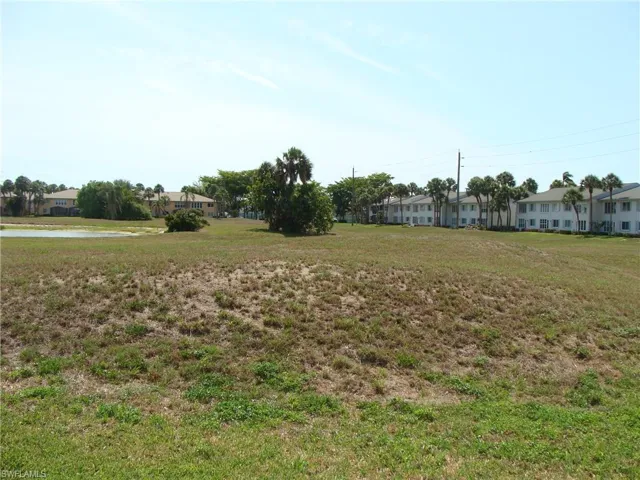 4802 Lakewood Blvd, Naples, Florida 34112