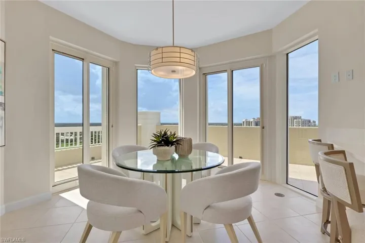 7117 Pelican Bay Blvd 16, Naples, Florida 34108
