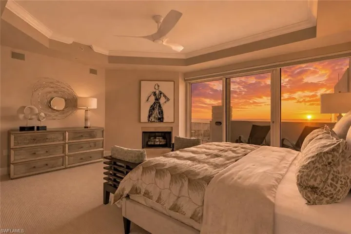 7117 Pelican Bay Blvd 16, Naples, Florida 34108