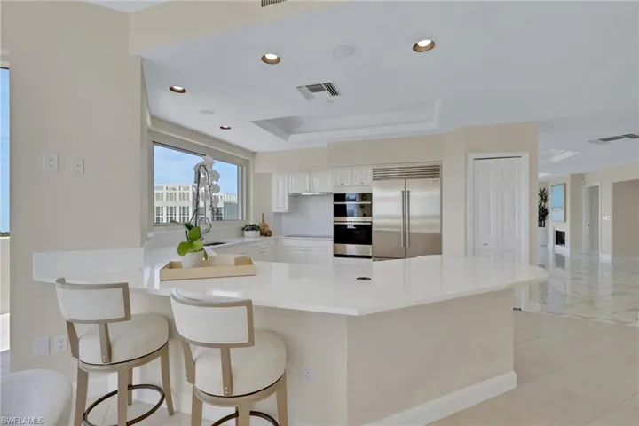 7117 Pelican Bay Blvd 16, Naples, Florida 34108