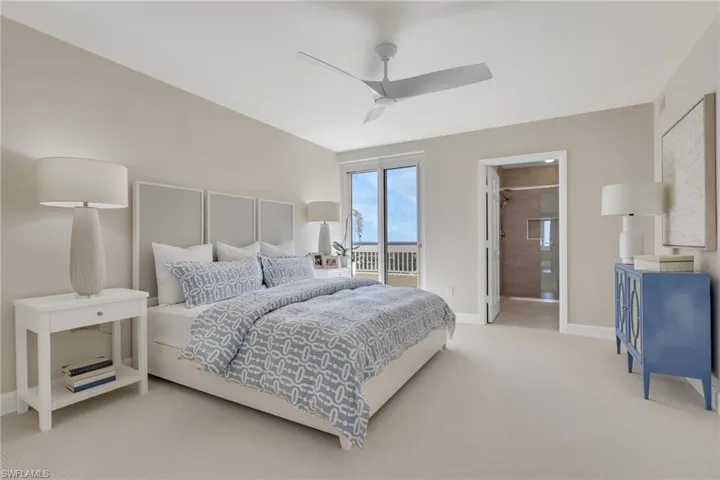 7117 Pelican Bay Blvd 16, Naples, Florida 34108