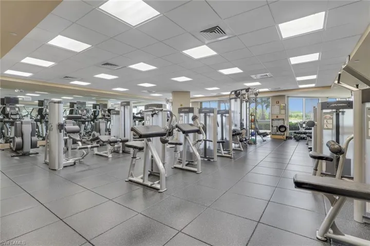 7117 Pelican Bay Blvd 16, Naples, Florida 34108