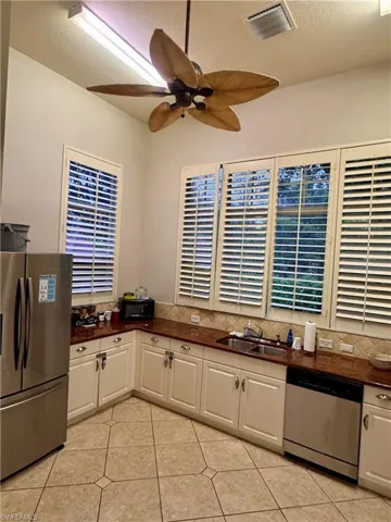 4500 Botanical Place Cir 102, Naples, Florida 34112