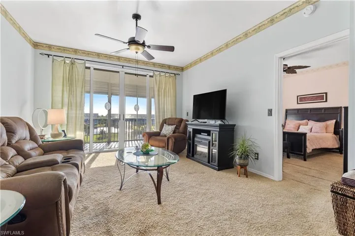 14771  Hole In 1  CIR, Fort Myers, FL 33919