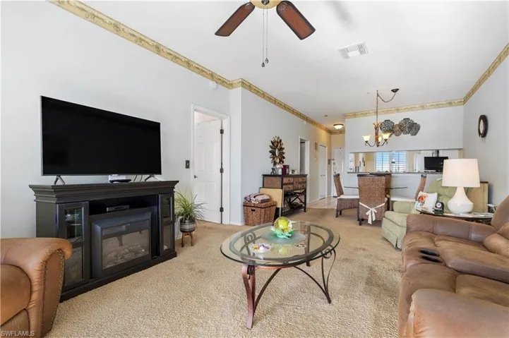 14771  Hole In 1  CIR, Fort Myers, FL 33919