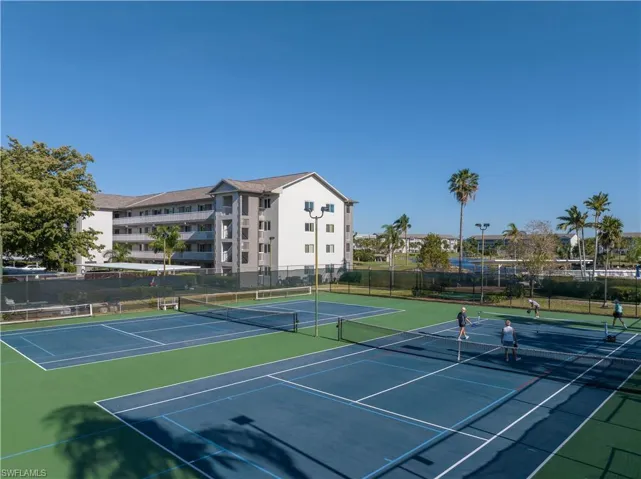 14771  Hole In 1  CIR, Fort Myers, FL 33919