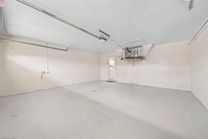 2725 Sw 46th Ter, Cape Coral, Florida 33914