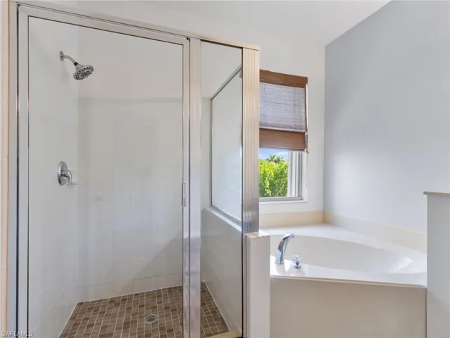 4231 Liron Ave 202, Fort Myers, Florida 33916