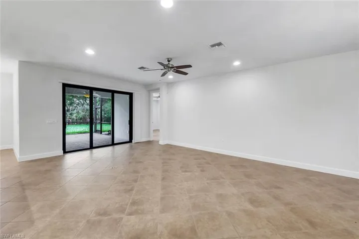 16367 Halberry Ln, Naples, Florida 34110