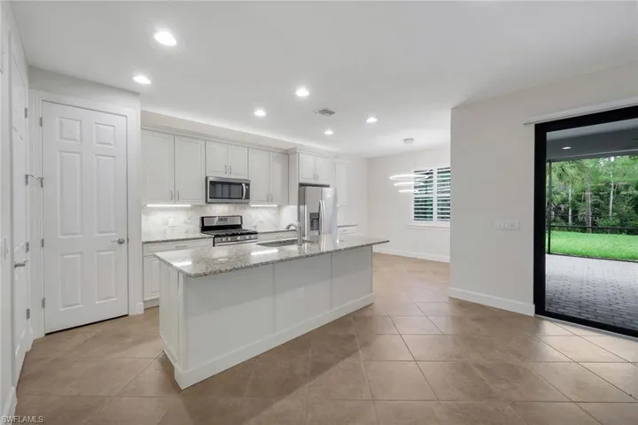 16367 Halberry Ln, Naples, Florida 34110